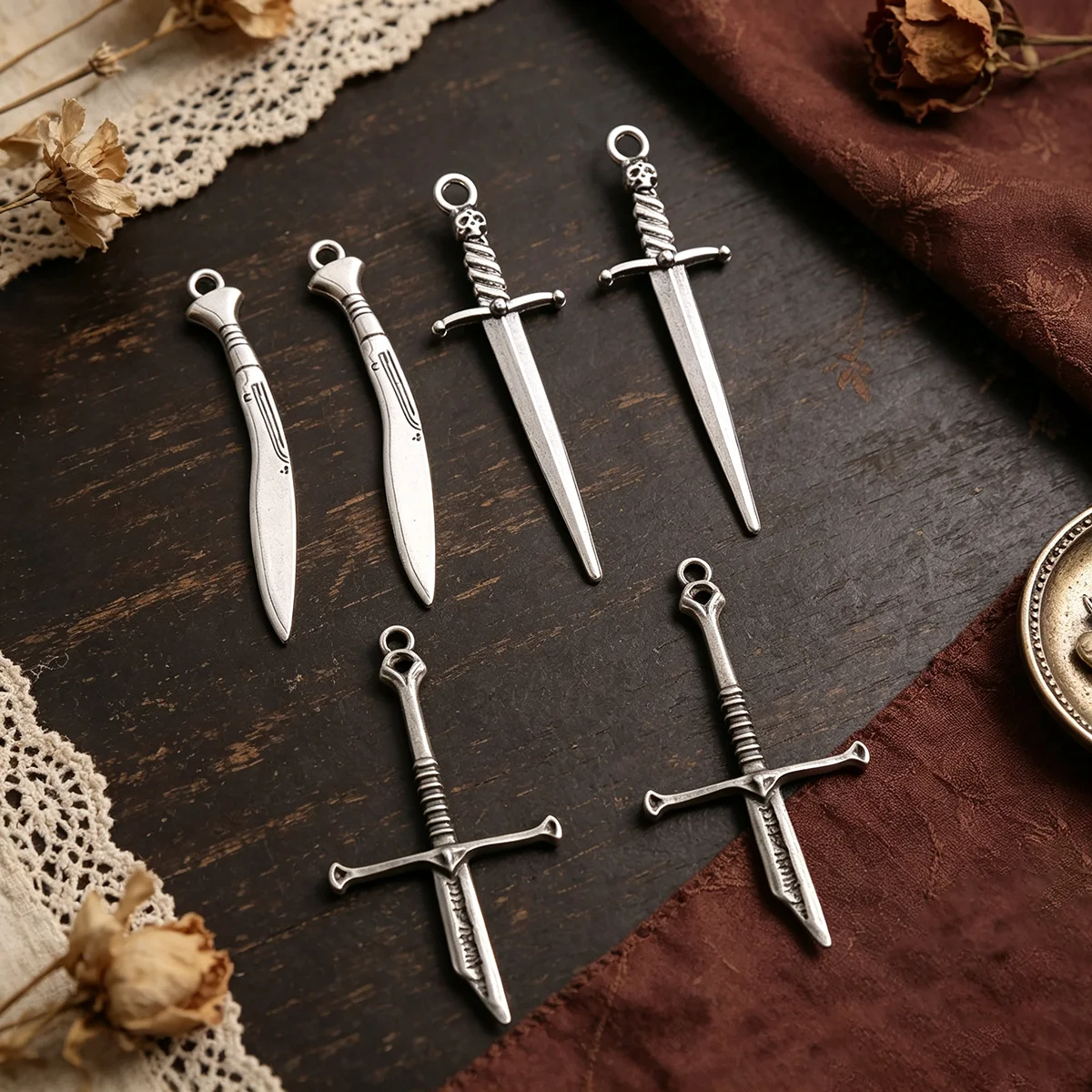 6-Piece Set of Swords and Daggers DIY Handmade Accessories, Including Curved Swords, Cross-Shaped Long Swords, and Various Styles, Suitable for DIY Bracelets, Necklaces, Earrings, Pendants, and Handmade Beaded Decoration Accessories