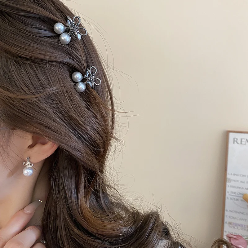 Französisch Licht Luxus Neue Mini Imitation Perle Haar Krallen Für Frauen Temperament Vielseitige Fringe Clips Mode Premium Zubehör