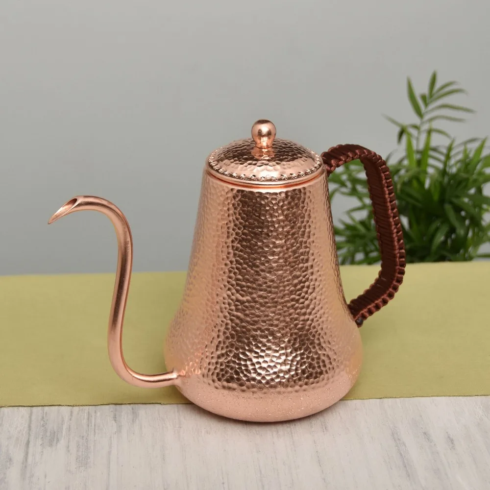 

900ml Thickened Pure Copper Kettle, Handcrafted Narrow Spout Pour Over Coffee Pot for Home Barista Use