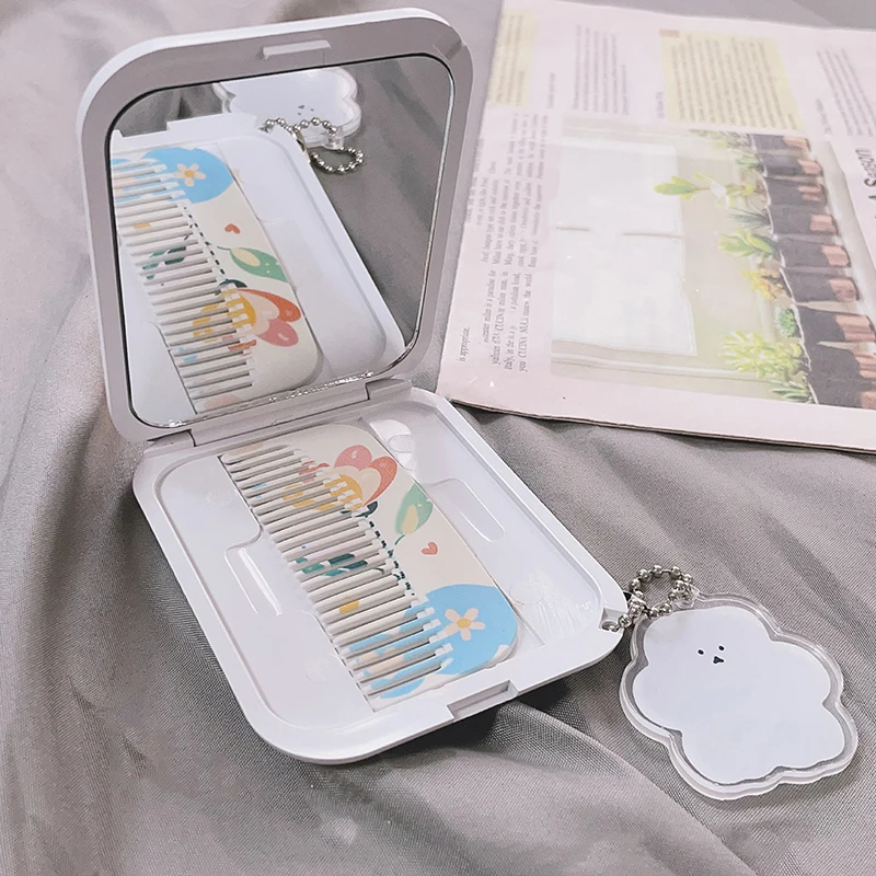 Cartoon Flower Pattern Flip-Top Folding Makeup Mirror Portable Pocket Mirror Rectangle Cosmetic Mirror With Comb For Women Girls