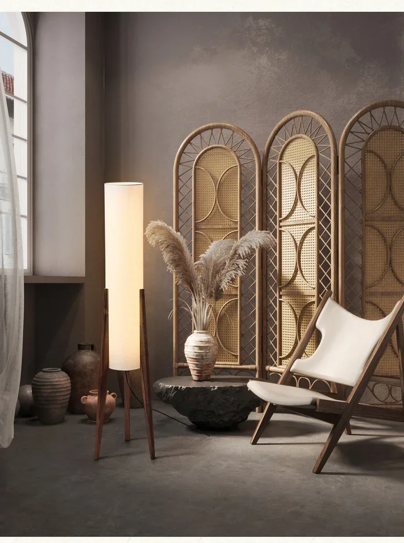 Bedroom floor lamp