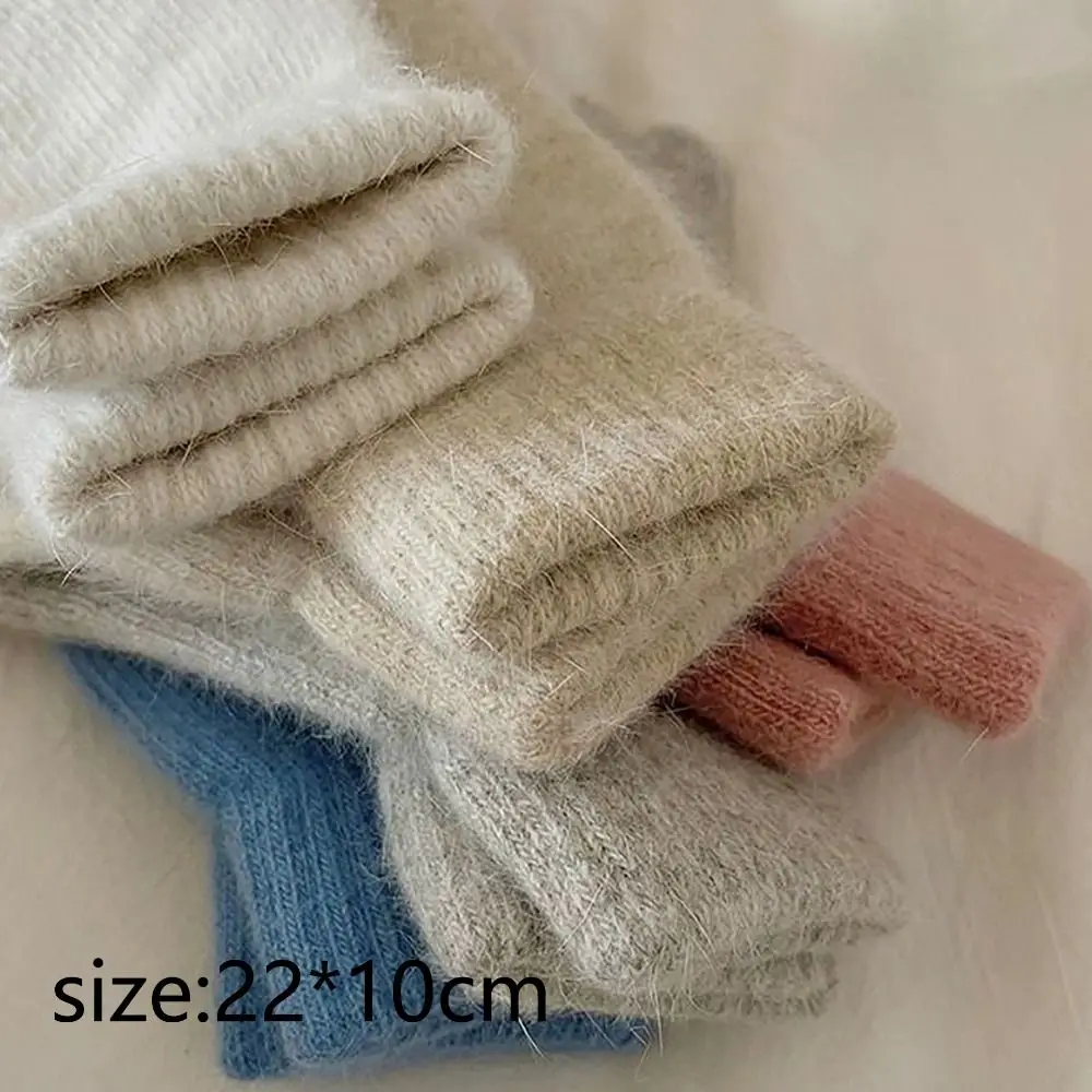 جميل شاشة تعمل باللمس قفازات محبوكة شتاء دافئ INS نمط الشتاء قفازات مخملية الحلوى الملونة قفازات الاصبع للمرأة الفتيات البكر