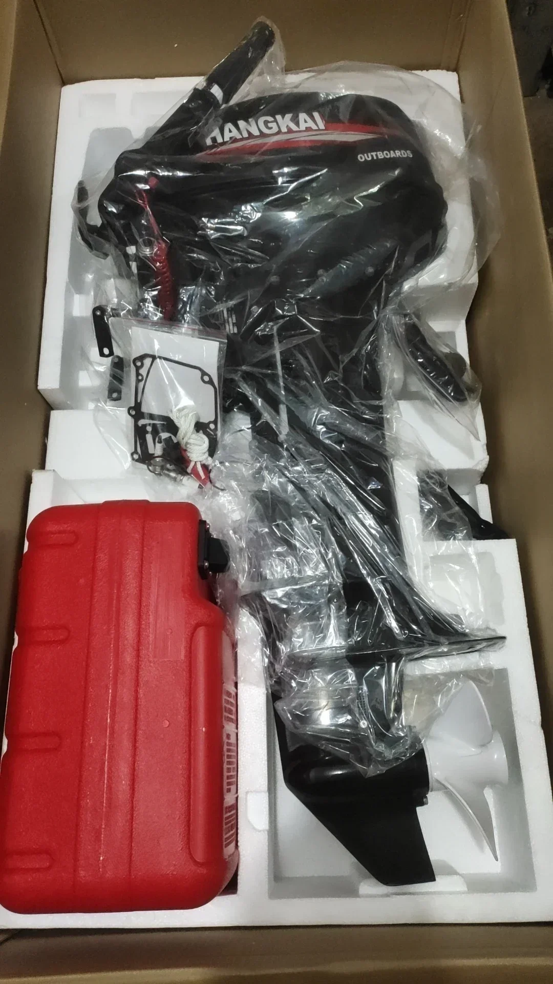 

Petrol Outboards Two Stroke 12HP for Assault Boat Water-cooling F-N-R High-power Engine for Inflatable Boat