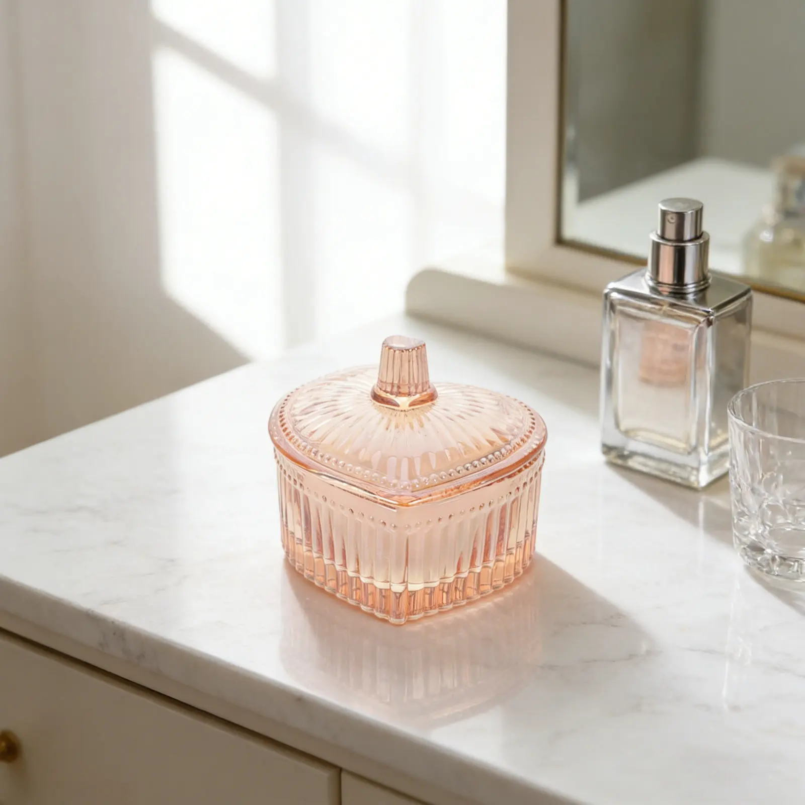 Heart Shape Powder Puff Makeup Applicator Washable Soft Powder Puff Glass Container Dusting Oil Control Storage