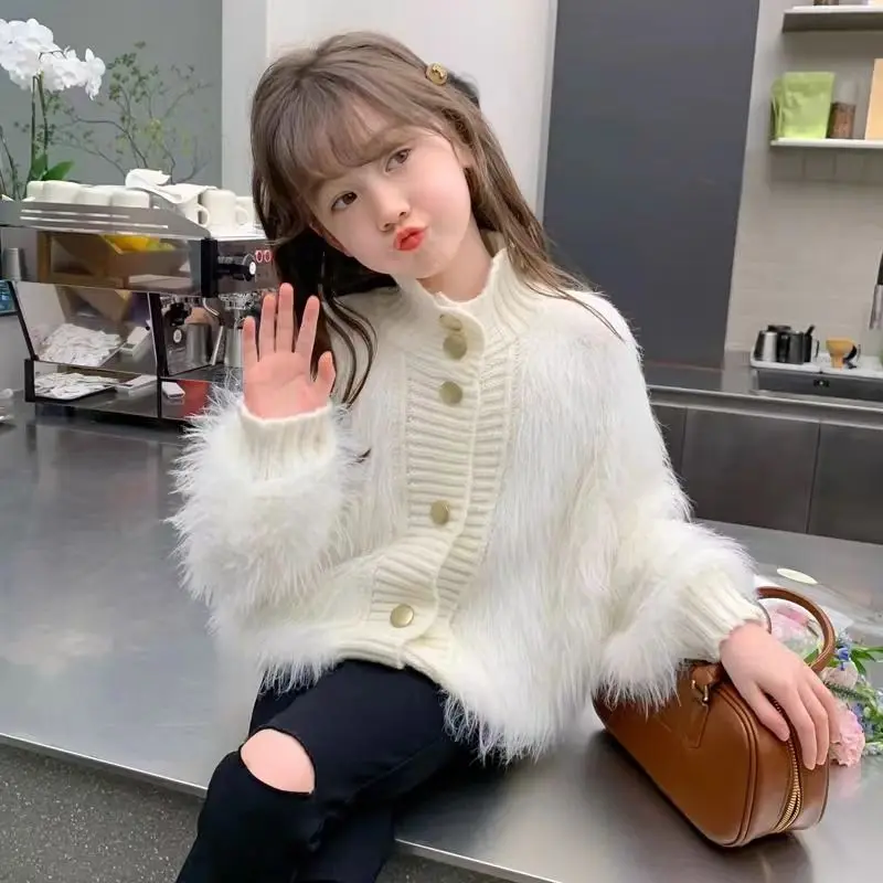 

New Girls' Sweater Cardigan Children's Clothing 2023 Autumn/Winter New Girls' Fashion Splice Mink Plush Sweater Coat