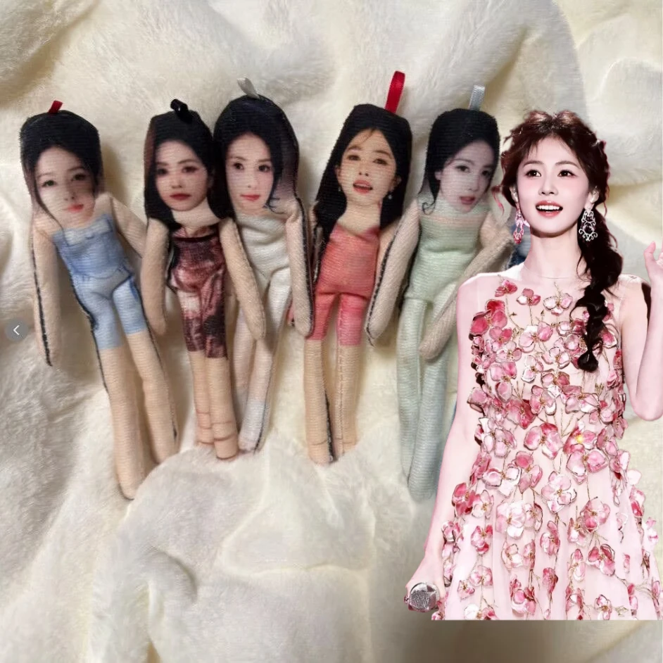 

Наборы для школы, фигурки белых оленей, фигурки мышей, сухие куклы с раздельными конечностями, скелеты для позирования, забавные сумки, подвески