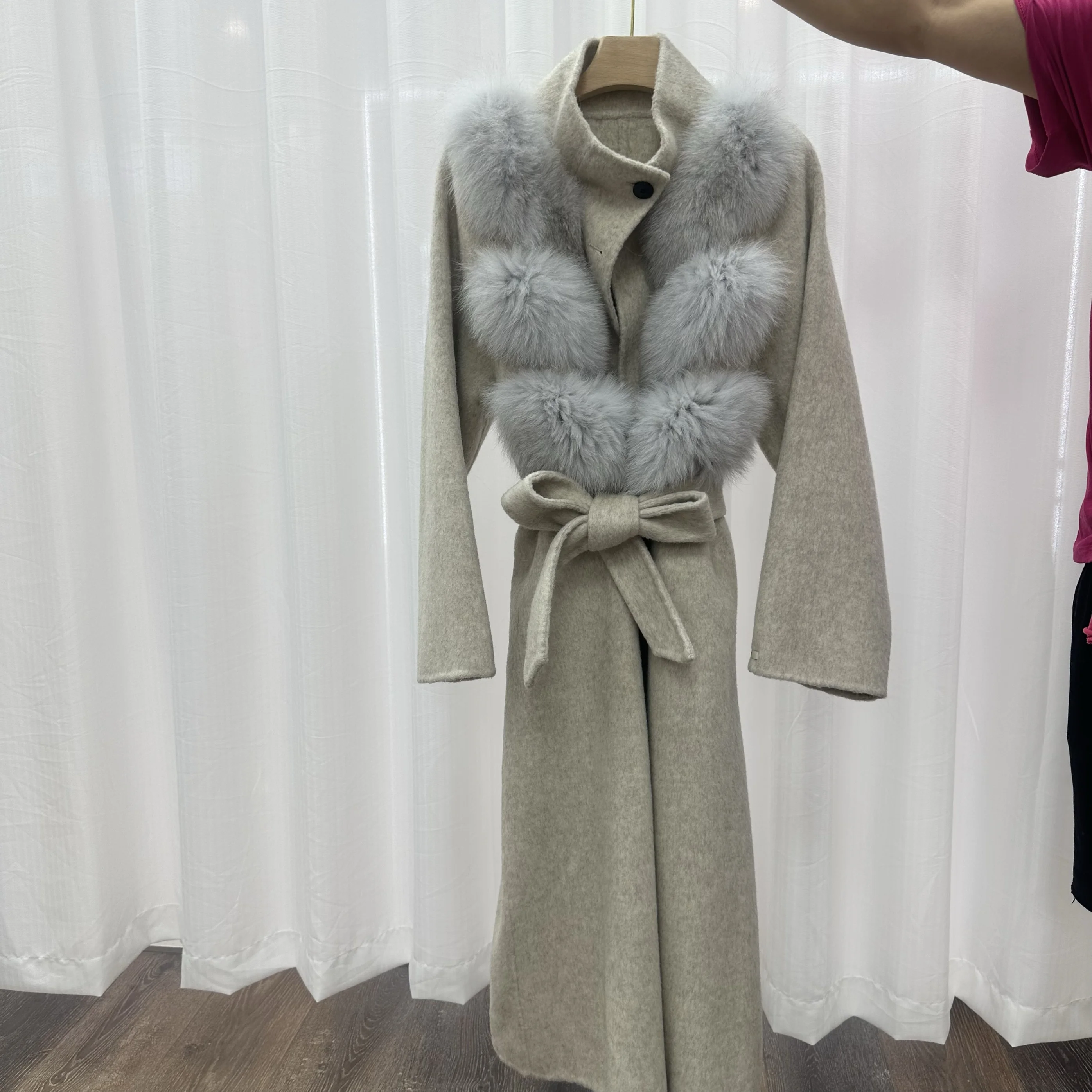 2024 autunno inverno giacca di lana donna donna collo di pelliccia di volpe naturale vera pelliccia cintura capispalla di lana spessa Streetwear