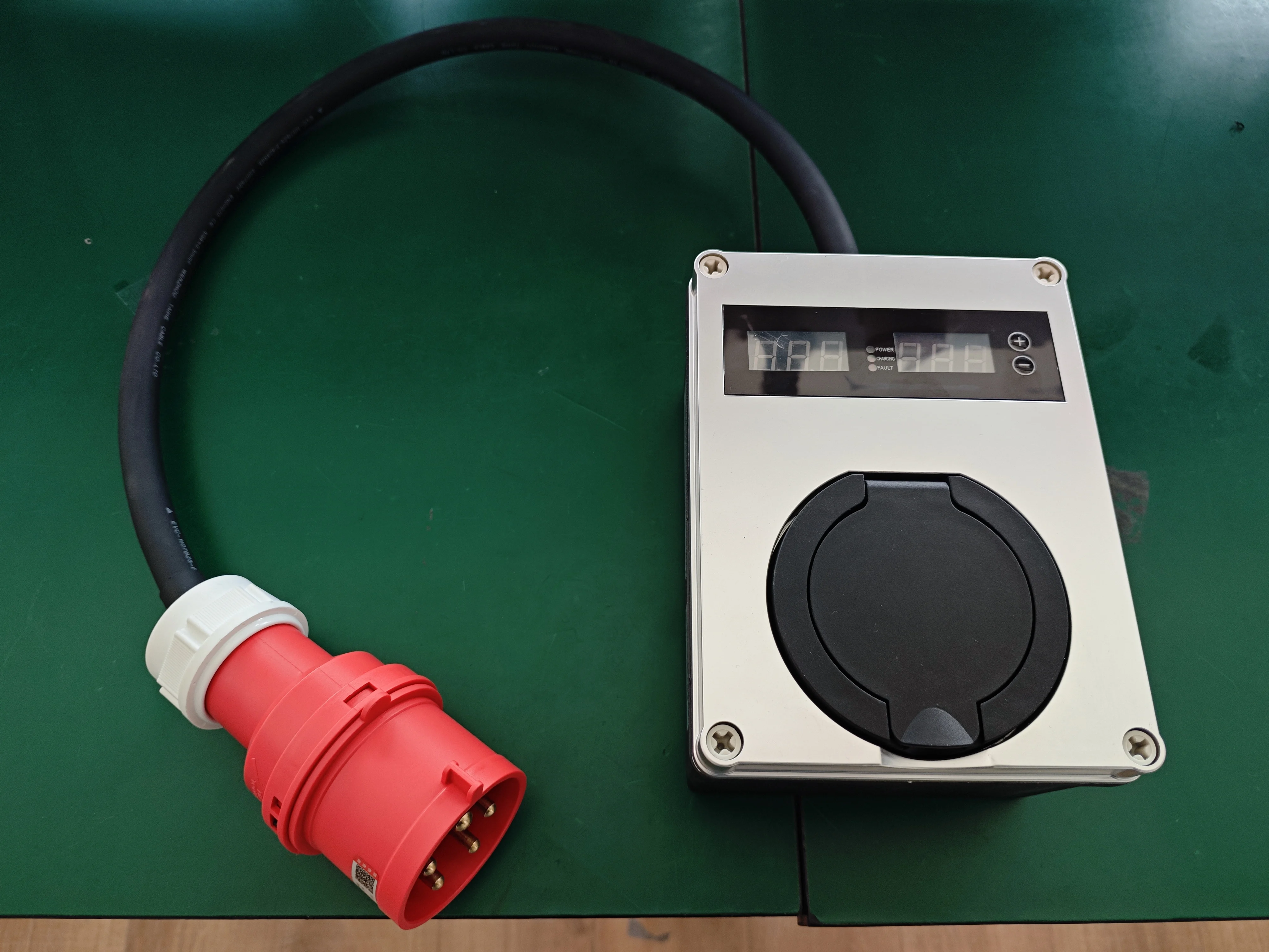 Caricatore AC per Veicoli Elet - Ev Charger 22Kw Wallbox Type 2 recensione e prezzo