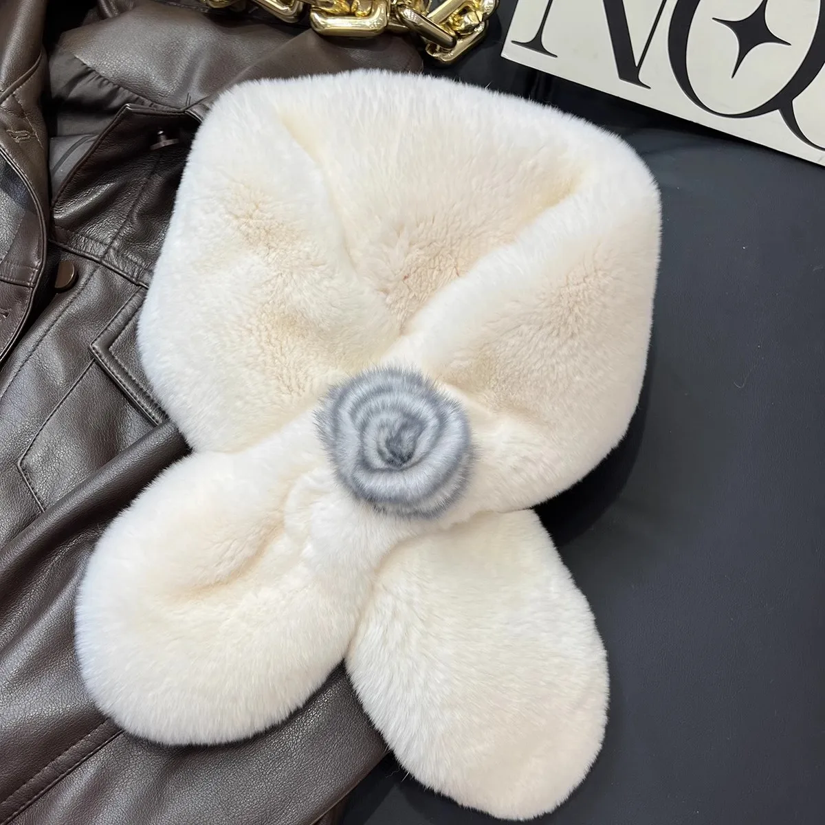 Natural Rabbit Fur Women's Luxury Soft Fur Double Side Scarf Thermal Thicken Warm Genuine Fur Scarf Shawl TB113 image 3