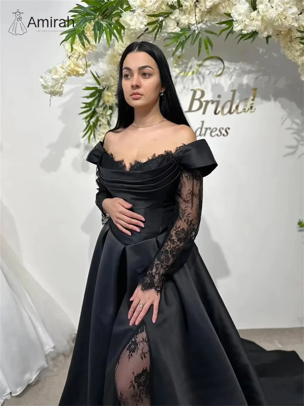 Amirah فساتين سهرة فاخرة من الساتان الأسود 2025 مصنوعة حسب الطلب فساتين لحضور الحفلات الموسيقية الأنيقة للمناسبات الخاصة خط فستاين سهرة/فساتين الحفلات