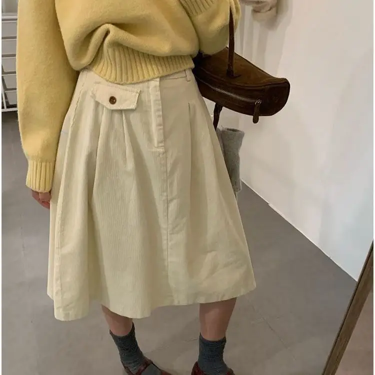 

Вельветовая юбка в стиле ретро, осень 2021, новая тонкая повседневная юбка с высокой талией для маленьких людей