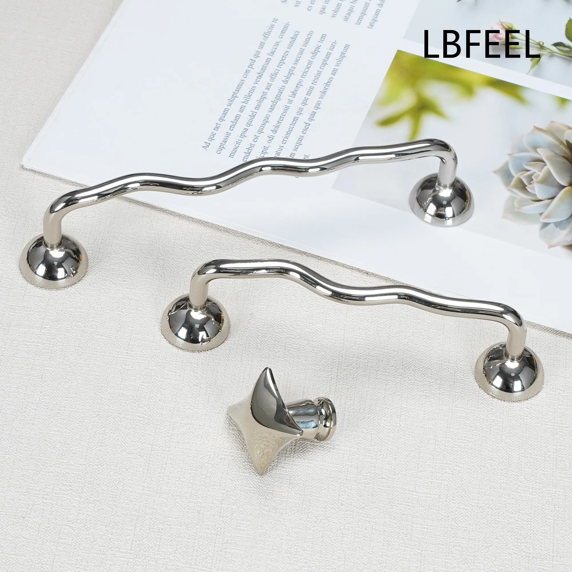 Титановые серебристые ручки дл – обзор и цена Curved Spring Bar