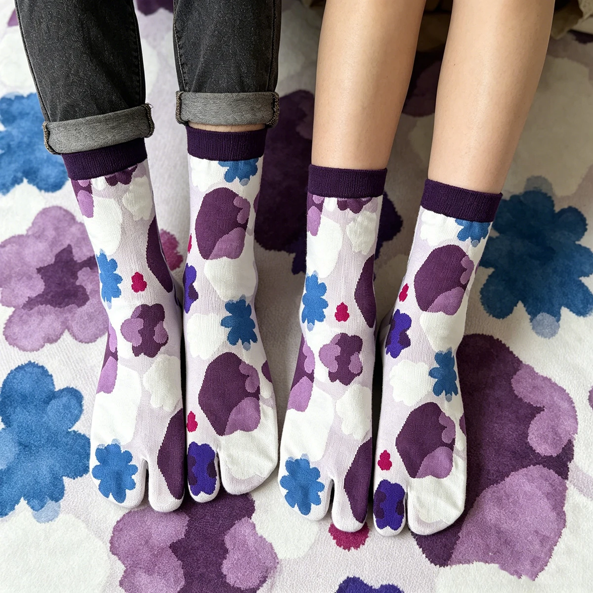 1 Pair Women Cartoon Combed Cotton Two Toe Socks Japanese Colorful Jacquard Split Toe Socks Floral Cute Funny Crew Tabi Socks