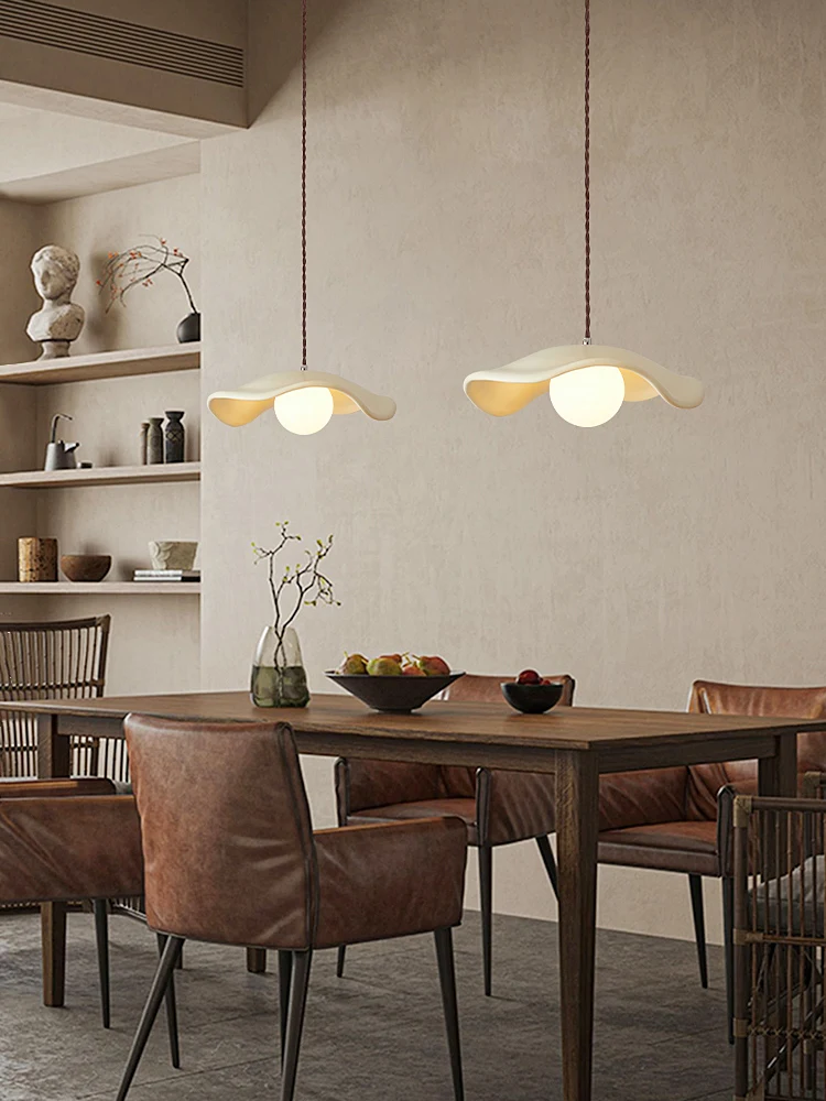 

Подвесной светильник в скандинавском кремовом стиле, современный прикроватный светильник для спальни в стиле ваби-саби, креативный минималистичный декоративный светильник