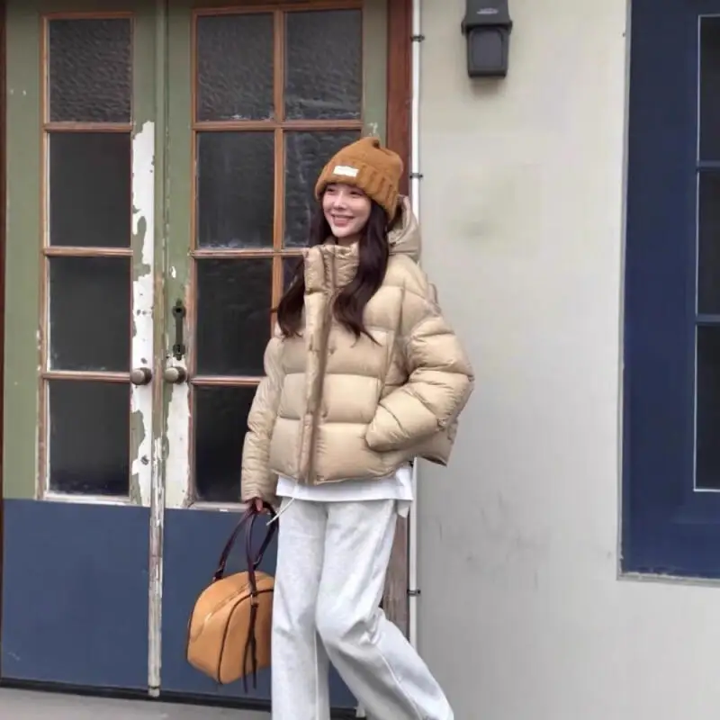 

Студенческая утепленная куртка на хлопковой подкладке для девочек, пальто с капюшоном, корейская версия, осенне-зимняя женская зеленая куртка-пуховик, пальто