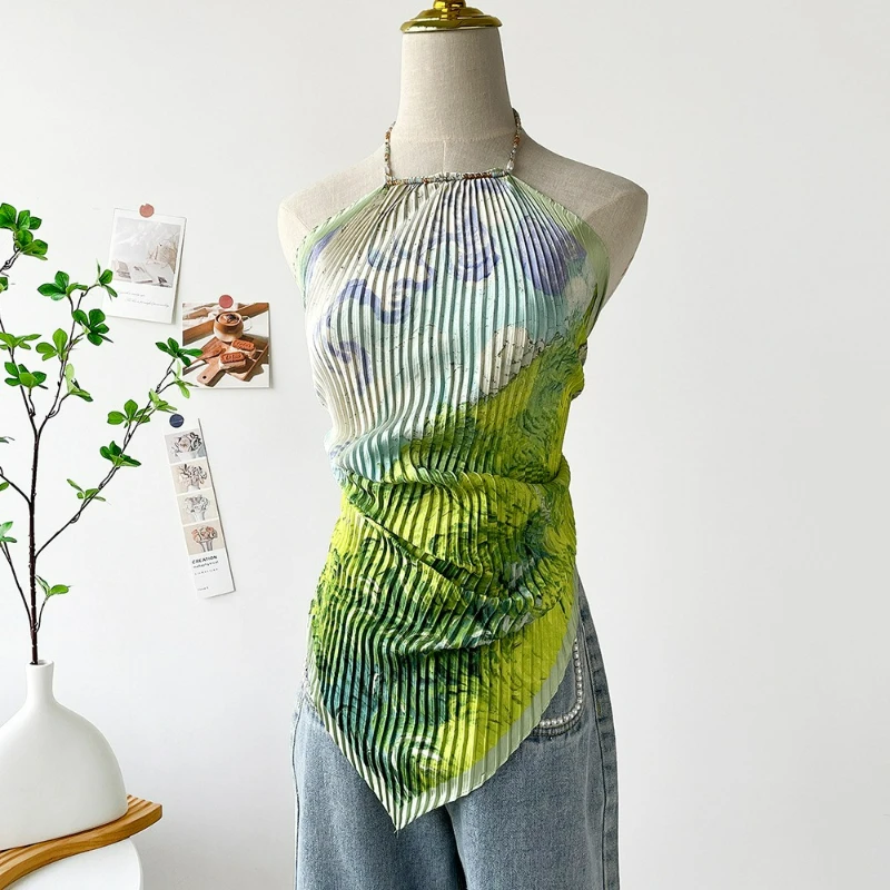 New Fashionable Europe America Seaside Vacation Style Sexy Spicy Girl Hanging Neck Strap Small Vest Short Top Female 2026 Summer