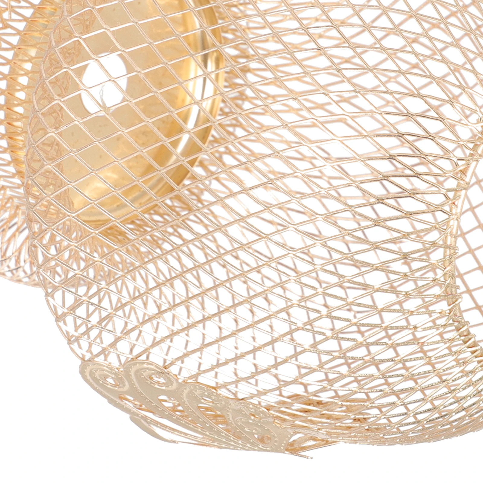 

1Pcs Gold Iron Wire Lampshade Butterflies Vase Hollow Hanging Light Cover Decorative Lamp Decor Soft Light Home Use Lampshade