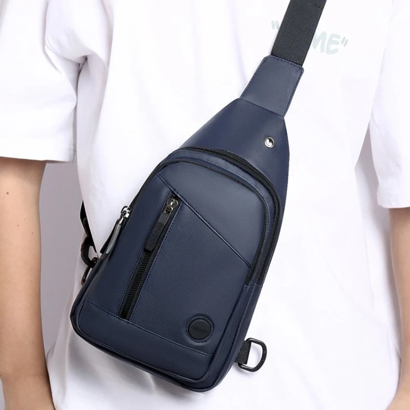 Casual Men's Chest Bag with Adjustable Shoulder Strap, Multiple Pockets Crossbody Sling Bag Suitable for Cycling Commuting Sport