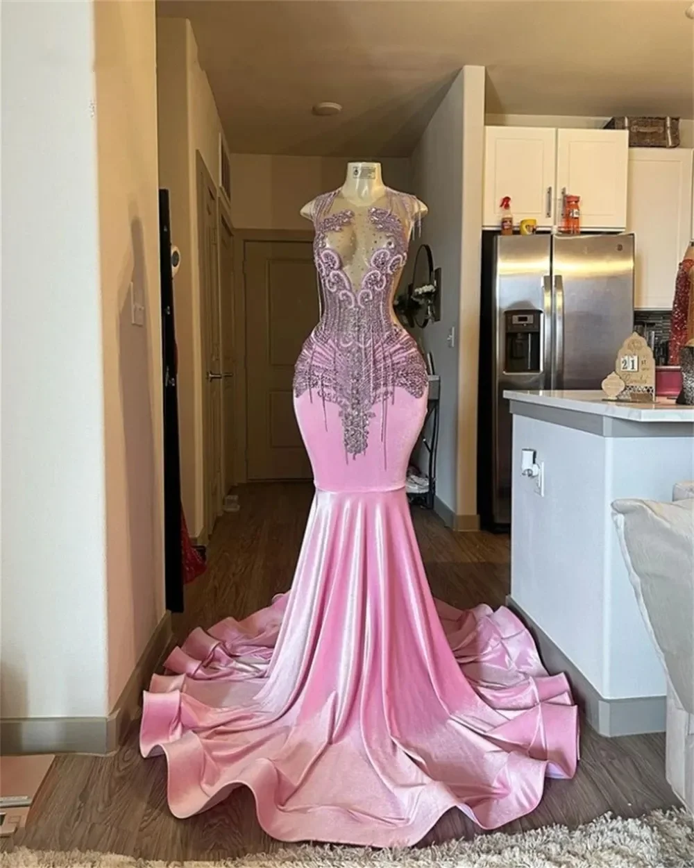 Baby Pink Velvet nappe Crystal Mermaid Prom Dresses Long Train Sparkly Dress abiti da sera africani Luxury 2024 abiti da festa