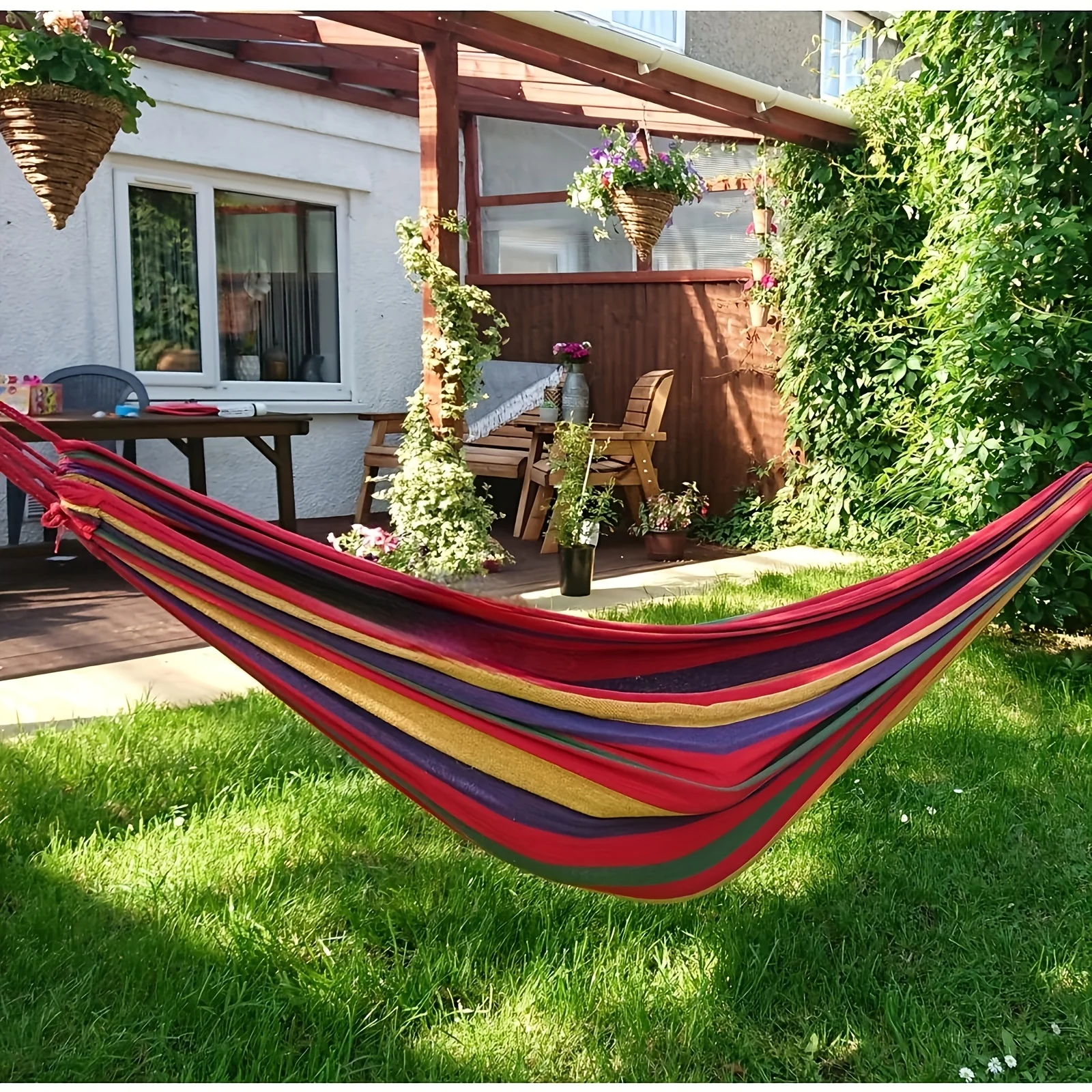 

Professional-Grade Anti-Rollover Hammocks Utilize the Triangular Stability Principle, Featuring an Innovatively Designed Anti-Ro (Likely a Typo and Should Be "Rollover")