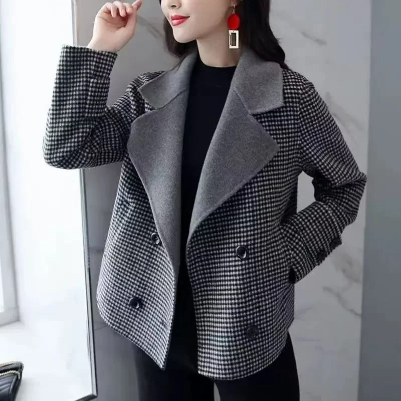 

Short Fragrant Plaid Jackets Female 2025 Autumn Winter New Coat Korean Fashion High-End Outerwear Joker Woolen Jackets Women Top