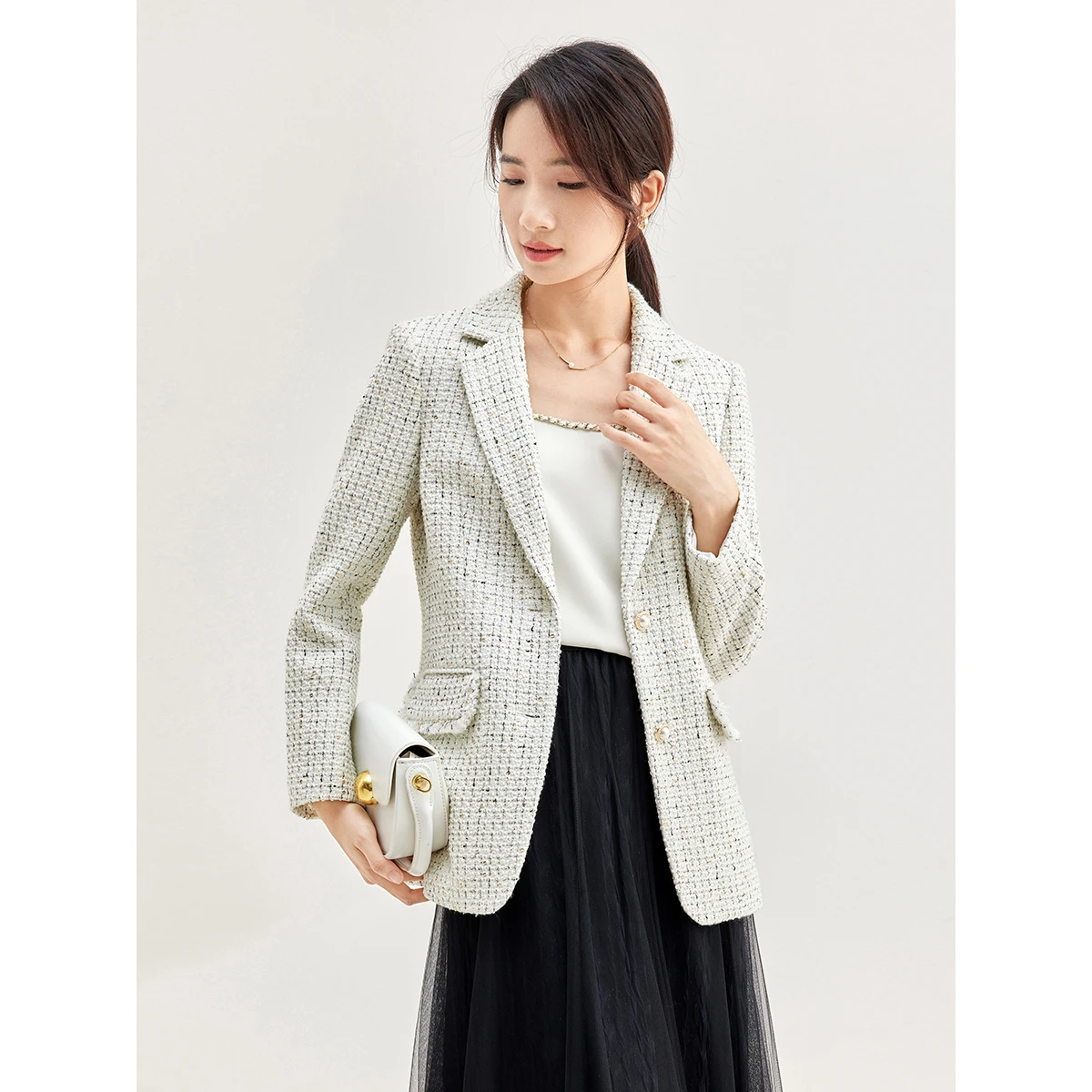 SENTUBILA Women's Tweed Blazer 2026 Spring Chic Notched Lapel Long Sleeve Loose Fit Office Lady New Outerwear 153XC3530X