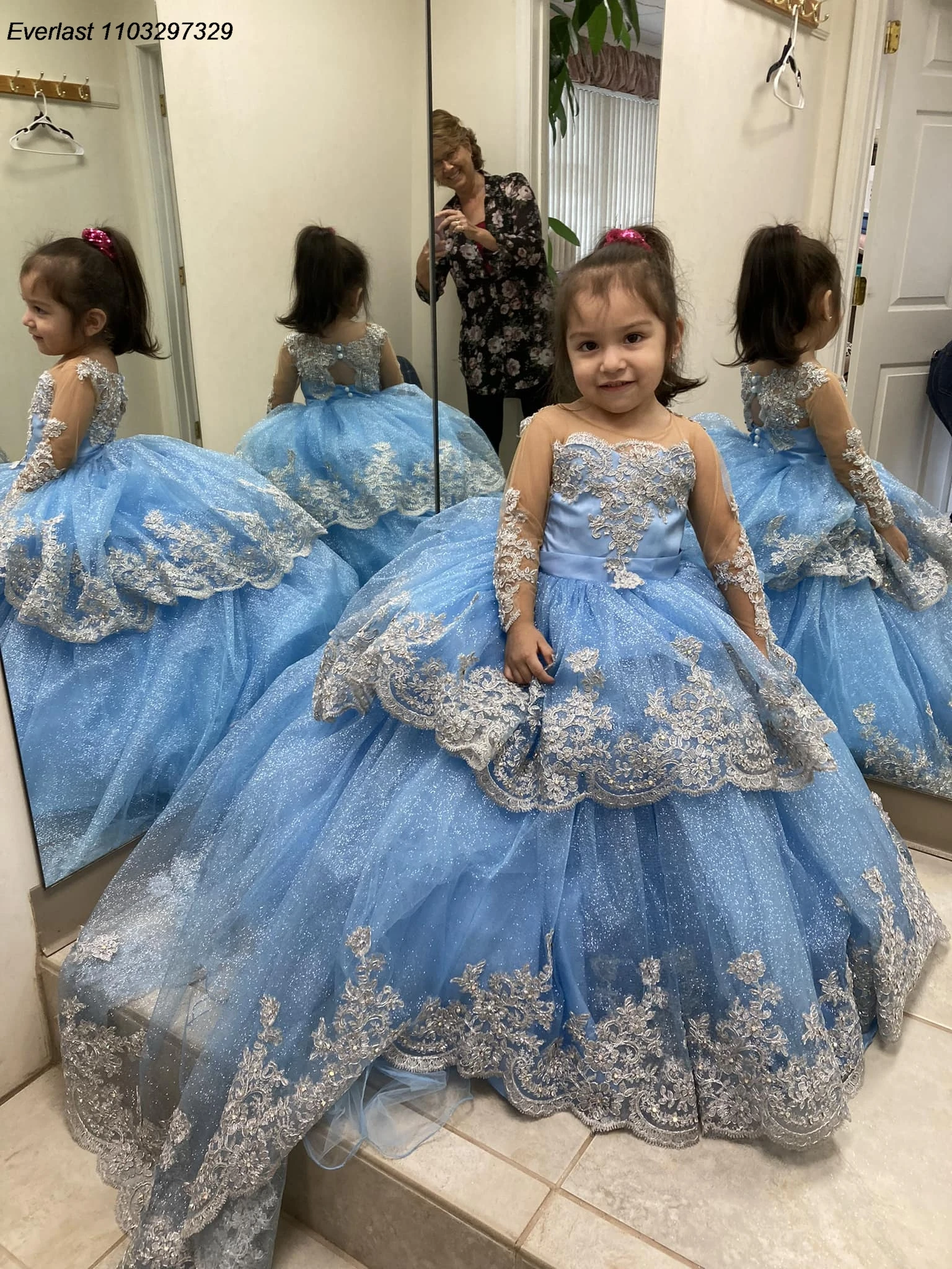 

EVLAS Customized Sky Blue Flower Girl Dress For Wedding Kids Beading Ball Gown Party Girls Pageant Dress For Photoshoot TFD144