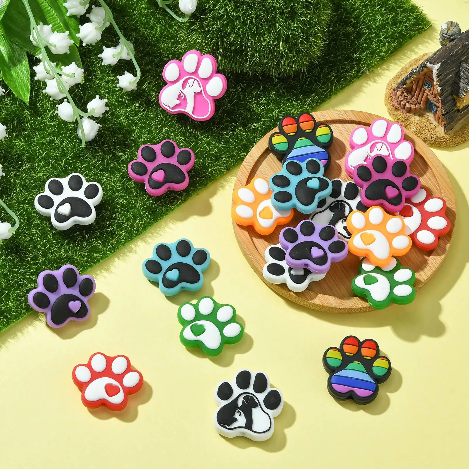 Pandahall 20Pcs Mixed Styles Silicone Animal Beads Colorful Dog Paw Bubblegum Beads Soft Pet Foot Print Beads for Jewelry Making