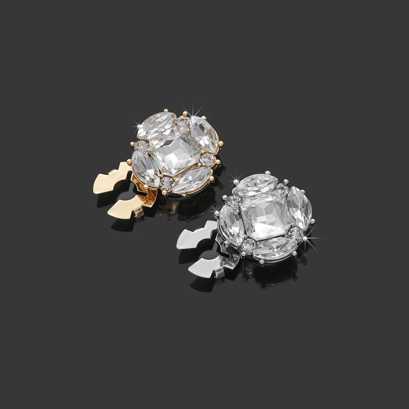 

2pcs/Fashion Crystal Clip Button Cover Metal Shirt Button Decorative Caps Elegant Accessory for Clothing Decoration