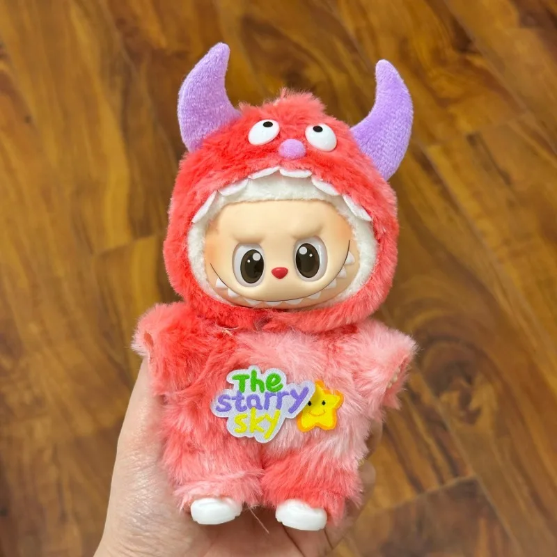 2025 جديد Labubu 17 سنتيمتر ملابس دمى الزي اكسسوارات لكوريا Kpop Exo Labubu V1 V2 المعبود كول وسيم الملابس هدية