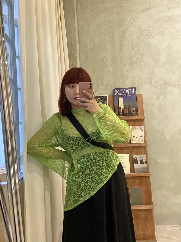 

plus Size Lace Hollow out Base Shirt Cool Green Design Irregular Slimming Loose Inner Wear Top Women's Original Design Long S...