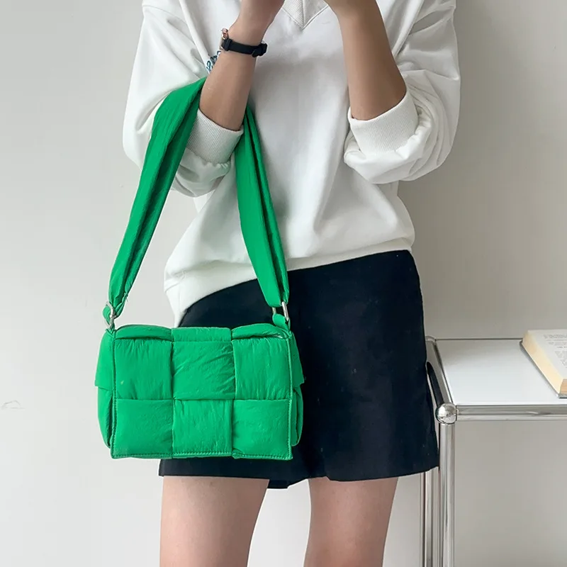 

Feather cotton filled bag 2025 fall and winter new niche hundred with weaving small square bag single shoulder crossbody bags
