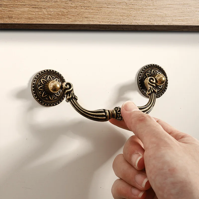 1PC European Classical Vintage Wardrobe Cabinet Handle Drawer Door Knob Furniture Hardware
