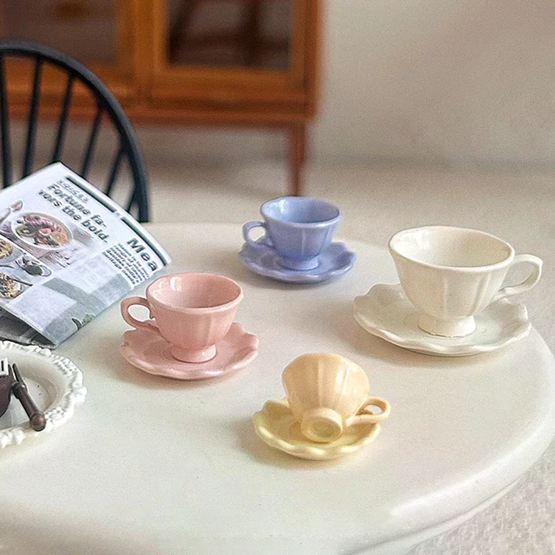1Pcs Dollhouse Miniature French Retro Coffee Cup Plate Model Doll House Mini Play Kitchen Furniture Accessories Scene Decoration