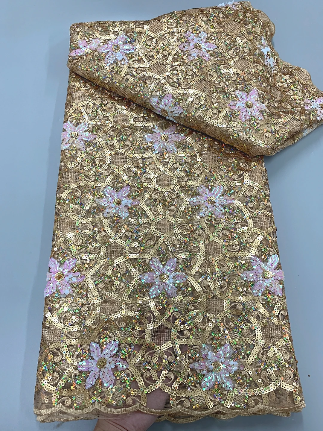 

Hot Sale African Net Embroidery Lace Fabric 2023 High Quality Nigerian Luxury Sequins Lace Fabric French For Women Cloth Dresses