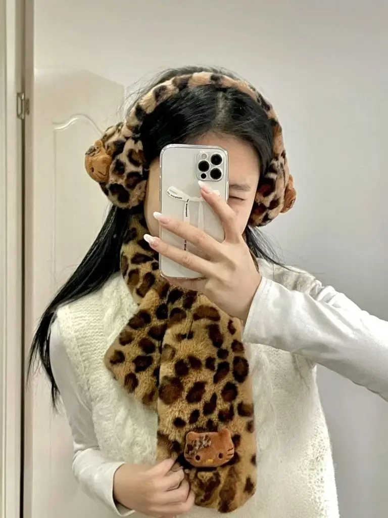 AliExpress MINISO Sanrio Hello Kitty Earmuffs Plush scarf Winter Warm Earplugs Cold Protection Women EarCover Cycling