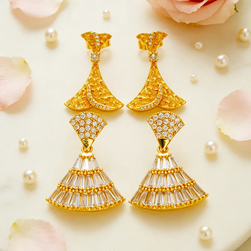 Sturdy Zircon Inlaid Fan Stud Earrings For Women 24K Gold AU999 withstand daily abrasion and accidental bump impact