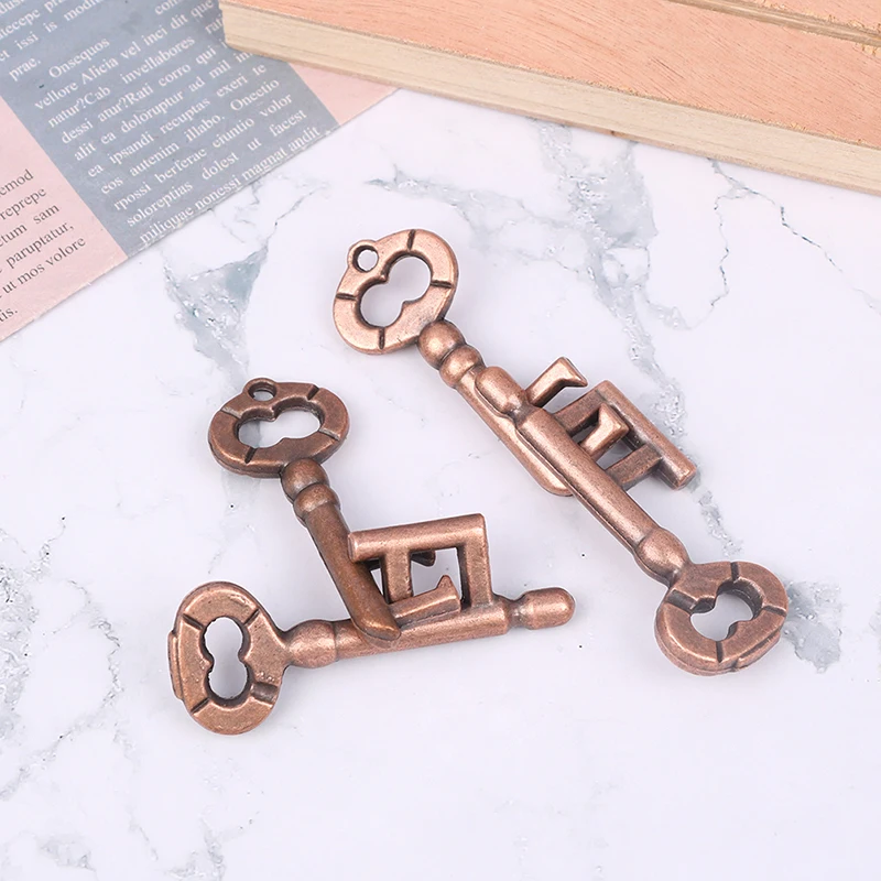 Decompression Toys Brain Tester Key Lock Toy Development Alloy Key Ring Puzzle Game Children's Kid IQ Thinking Test Key Puzzle