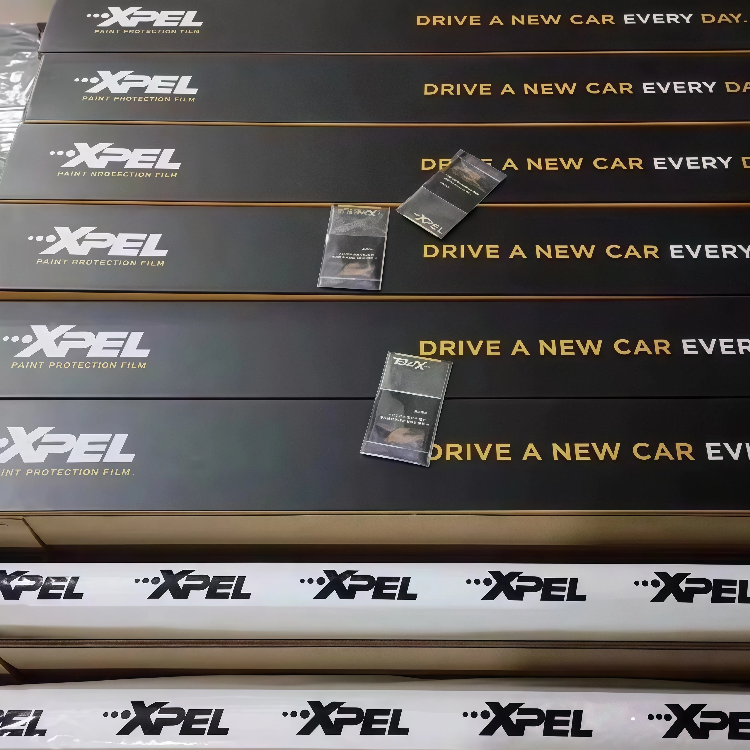

XPEL TPU Paint Protection Film 7.5mil High Gloss Transparent Anti-Fouling Waterproof Anti-Scratch Car Body Protective Cover