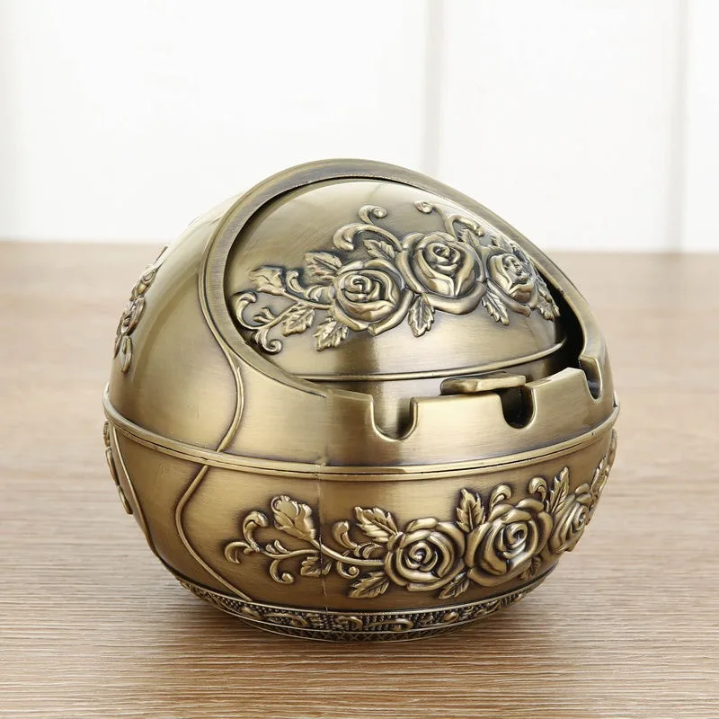 

Light luxury high-end home creative trend office spherical ashtray with cover as a gift for friends three-dimensional 3D carved