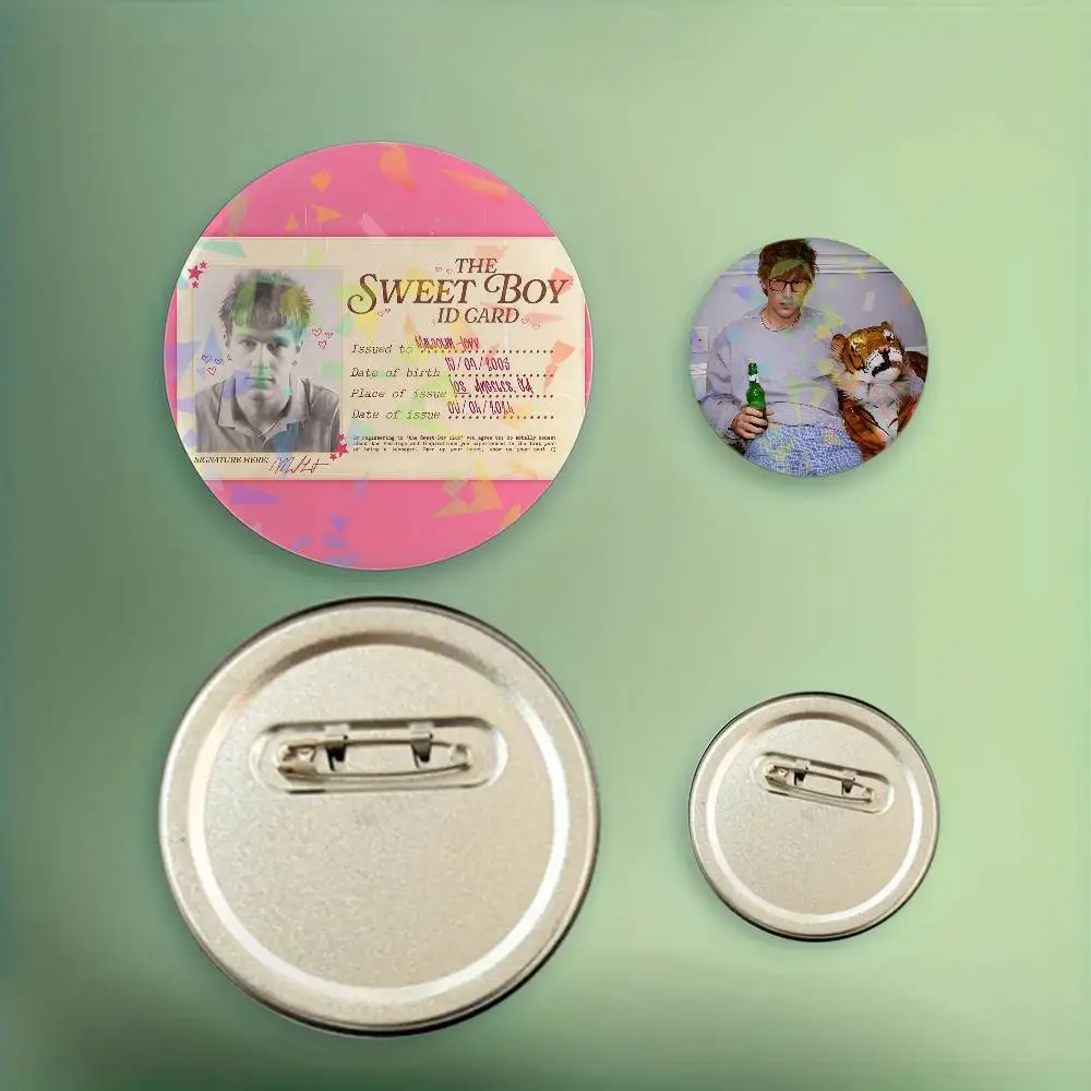 Singer M-Malcolm Todd Breathe Sweet Boy h Enamel Pin Clothing Bag Accessories Brooch Cartoon Science Fiction Badge Gift