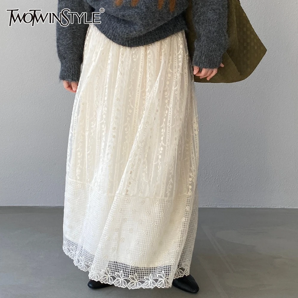 

TWOTWINSTYLE Бежевая кружевная французская юбка с высокой талией, свободные роскошные минималистичные женские длинные юбки, осенняя новая мода