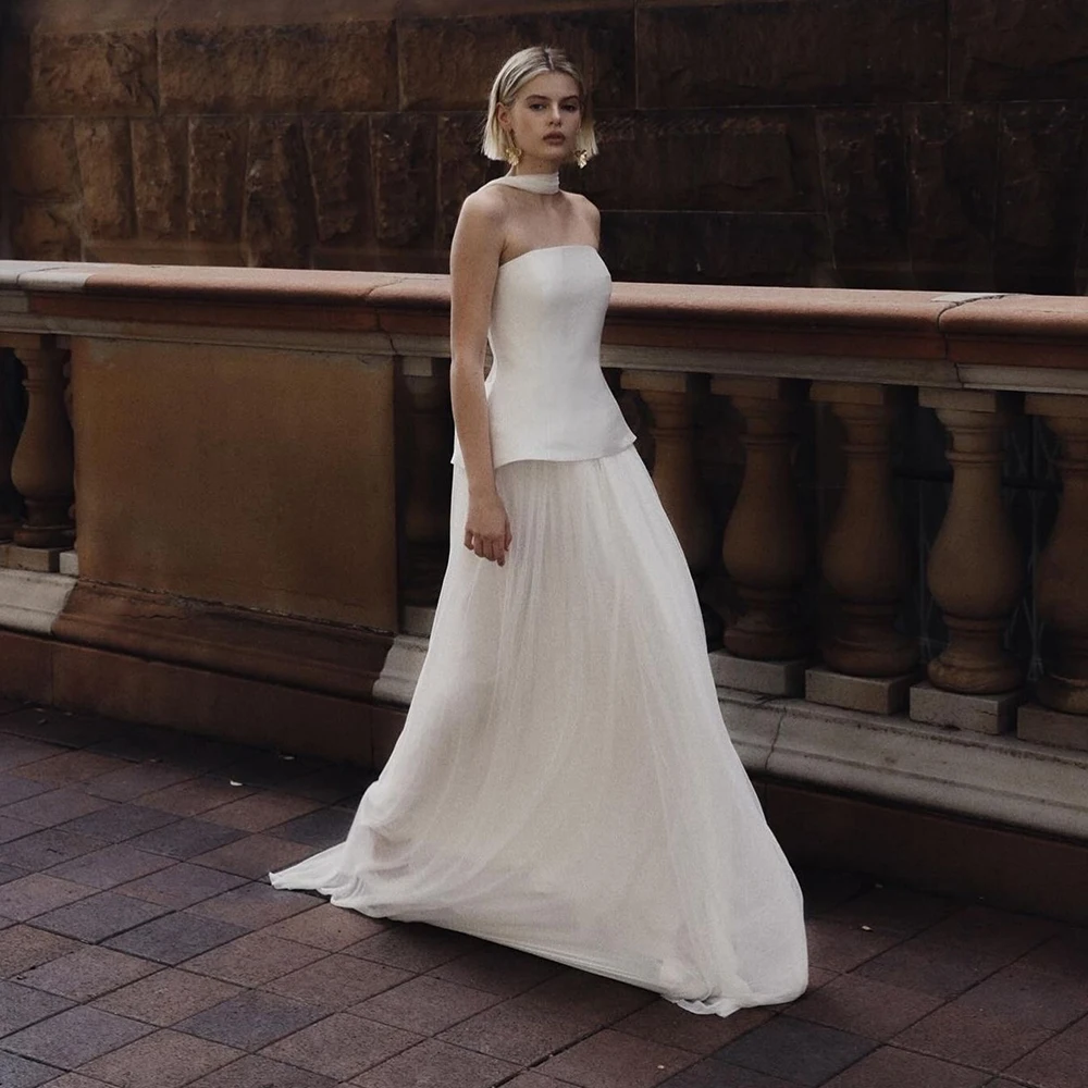 Strapless Sleeveless Simple Wedding Dress A Line Elegant Satin And Tulle Bridal Gown Simple Bridal Photoshoot Dress TSWD605