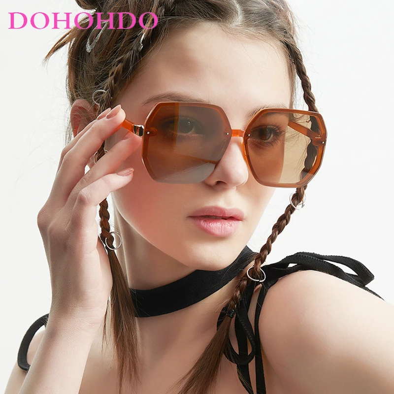 Dohohdo Vintage Veelhoekige Grote Frame Zonnebril Vrouwen Mode Metalen Klinknagels Mannen Tinten Uv400 Trending Zonnebril Gafas De Sol