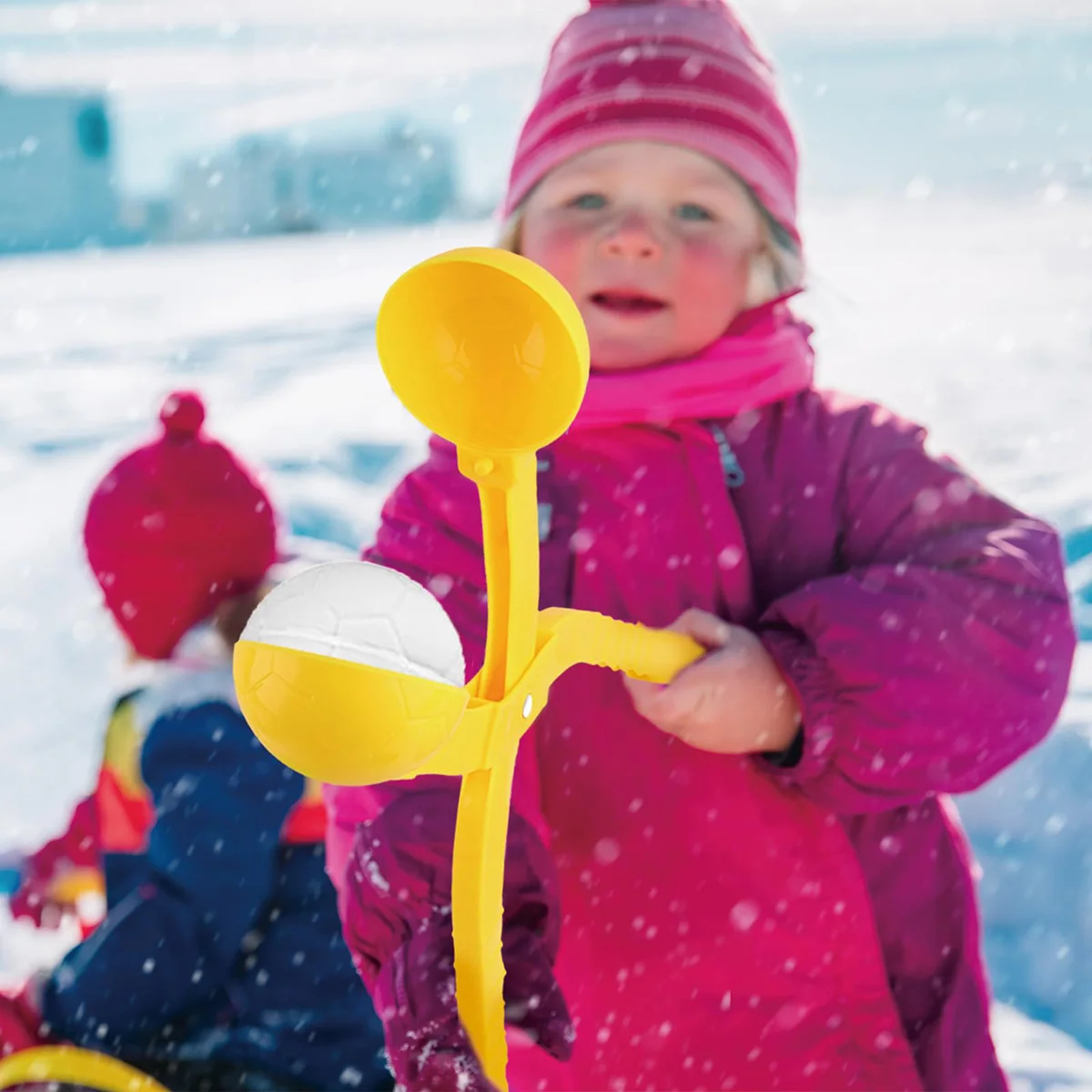 1Pc Sneeuwbal Schimmel DIY Sneeuwbal Maker Rijst Bal Schimmel Met Handvat Winter Sneeuw Speelgoed Leuke Dieren Bal shaper Voor Kinderen En Volwassenen
