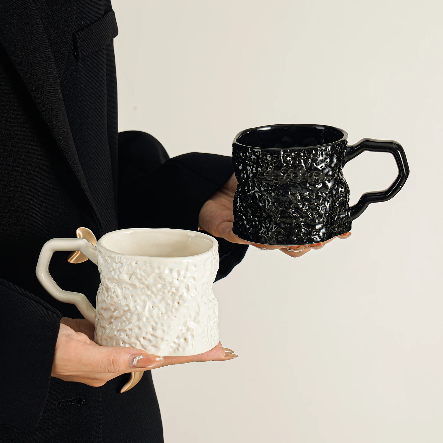 

Простая кружка с рисунком молотка, ниша, высококачественная керамическая чашка для воды, бытовые офисные кофейные чашки для пары, классический подарок для друзей