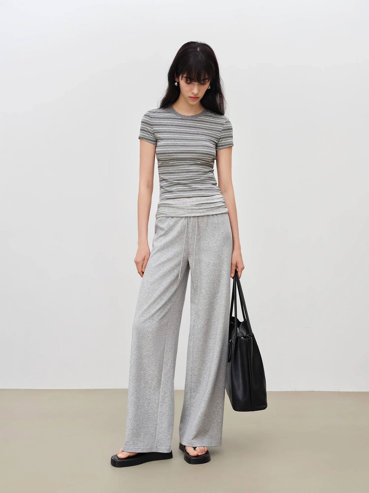 ZIQIAO Women's Stylish Drawstring Slim Knit Straight Leg Casual Pants New Summer 2026 Style Tapered Leg Trousers Gray Daily