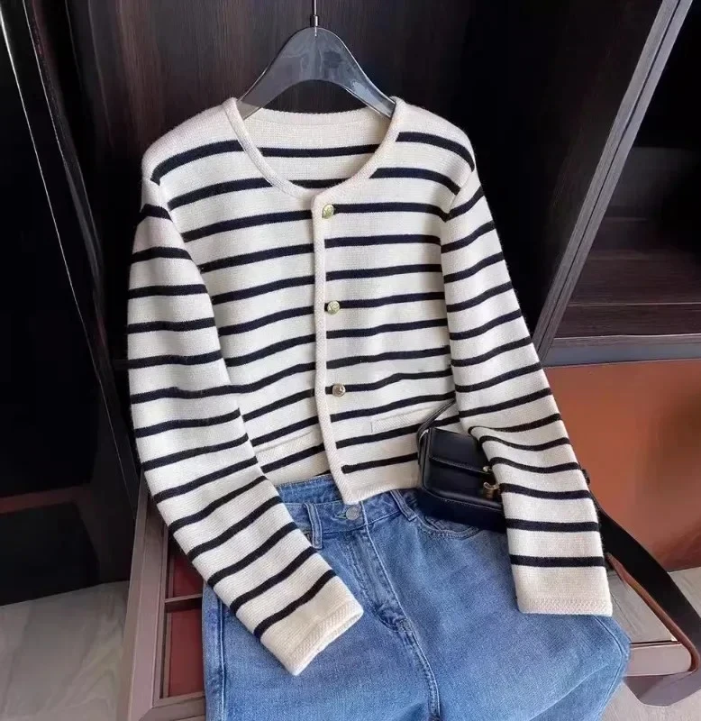 

Women Spring Autumn Sweaters O-neck Stripe Knitted Cardigan Fashion Long Sleeve Casual Short Tops Korean Sweater