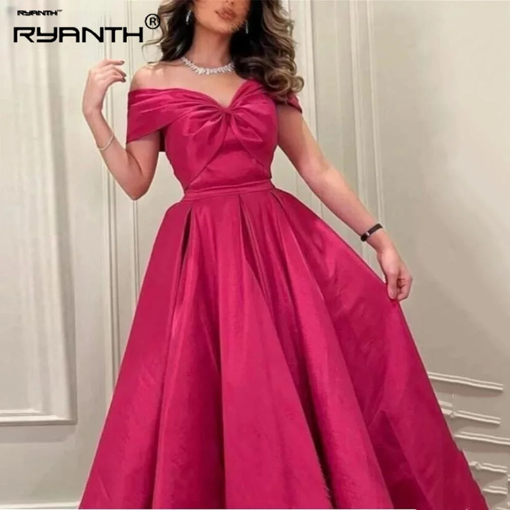 Ryanth ชุดเดรสราตรีทรง A line fucsia แบบซาอุดิอาระเบีย2023เปิดไหล่ชุดราตรียาวเจ้าหญิงคอวี