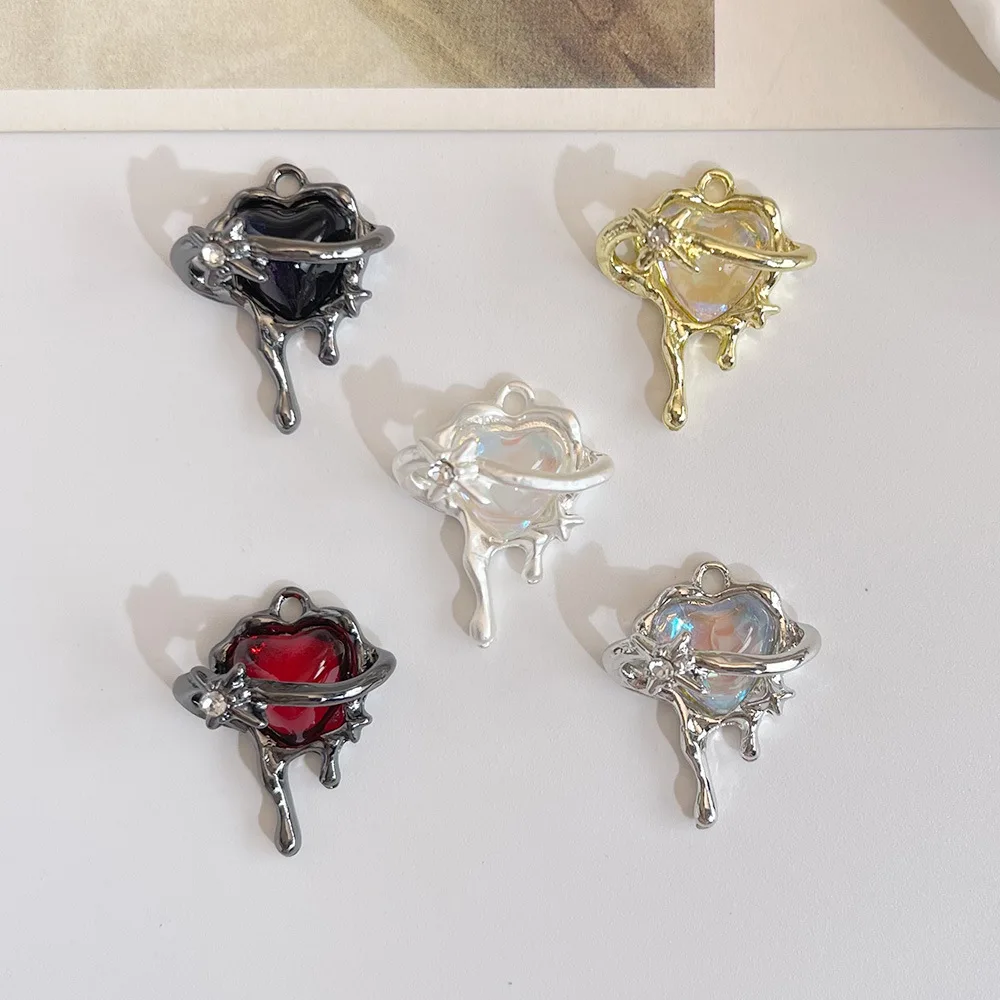 50pcs Vintage Love Heart Pendant Charms Diy Silvery Color Necklace Earirngs Pendant Connectors Handmade Jewelry Making Findings